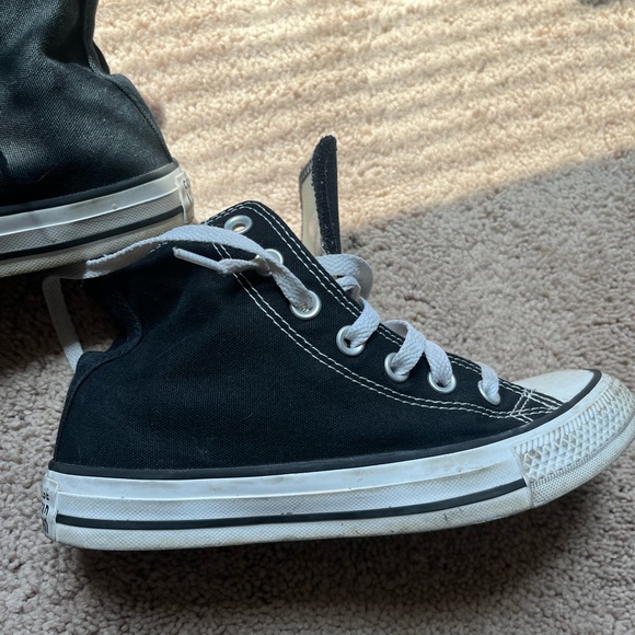 Converse - Picture 4 of 5